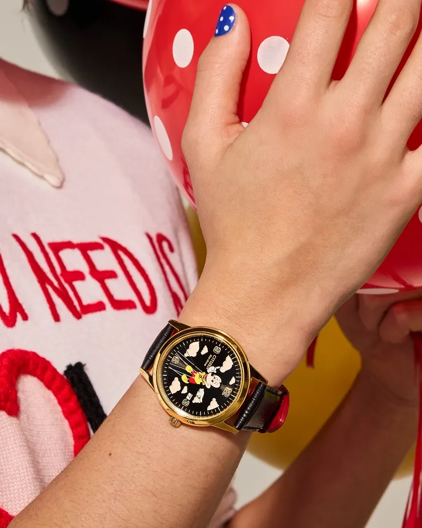 Soaring High Mickey Mouse Black Dial Leather Strap AW1862-06W